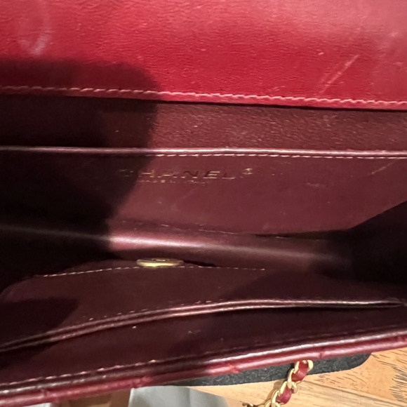 Beautiful Chanel Wallet on Chain- awesome color.  In excellent condition. - Picture 9 of 10